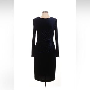 LIKE NEW Dark blue velvet dress